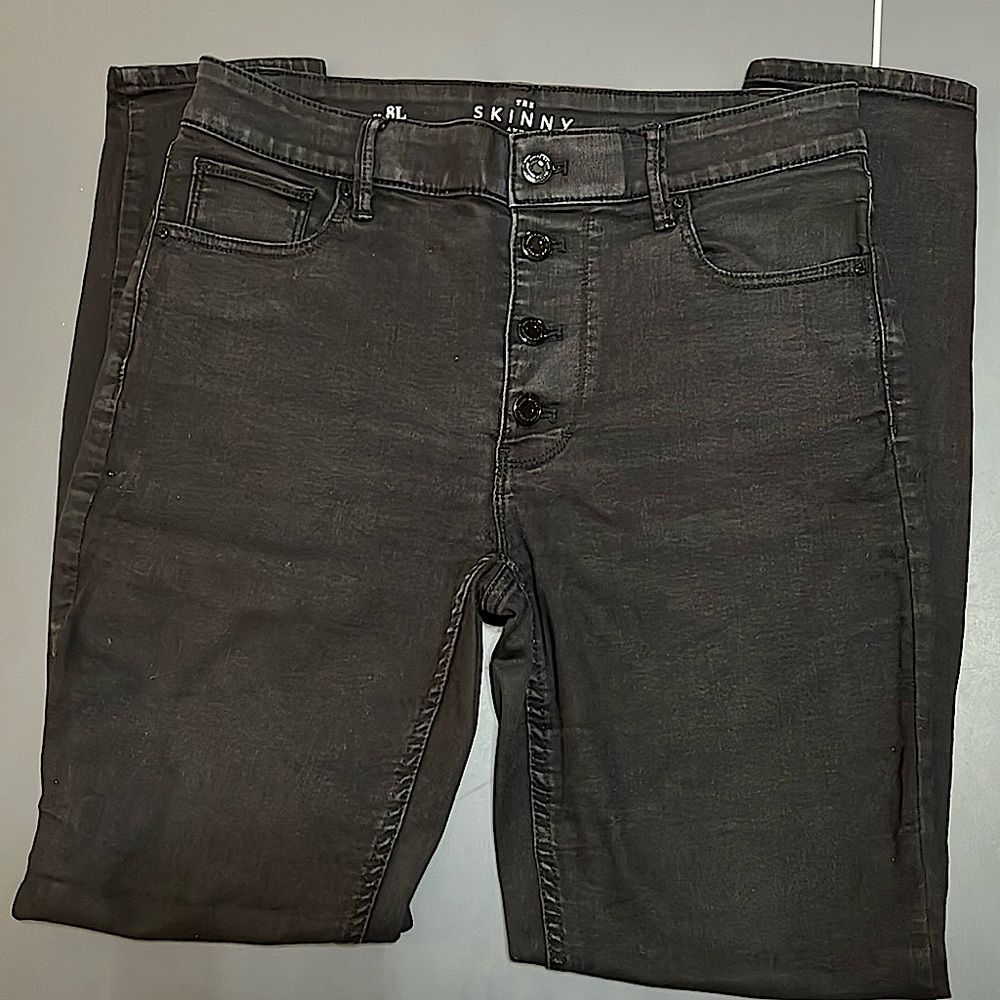 EUC White House Black Market Black high rise Skinny Ankle button fly jeans